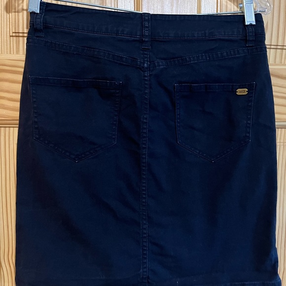 Carve Designs 5pocket Skirt - Picture 3 of 5